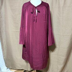 Old Navy Berry Tie-Detail Shift Dress